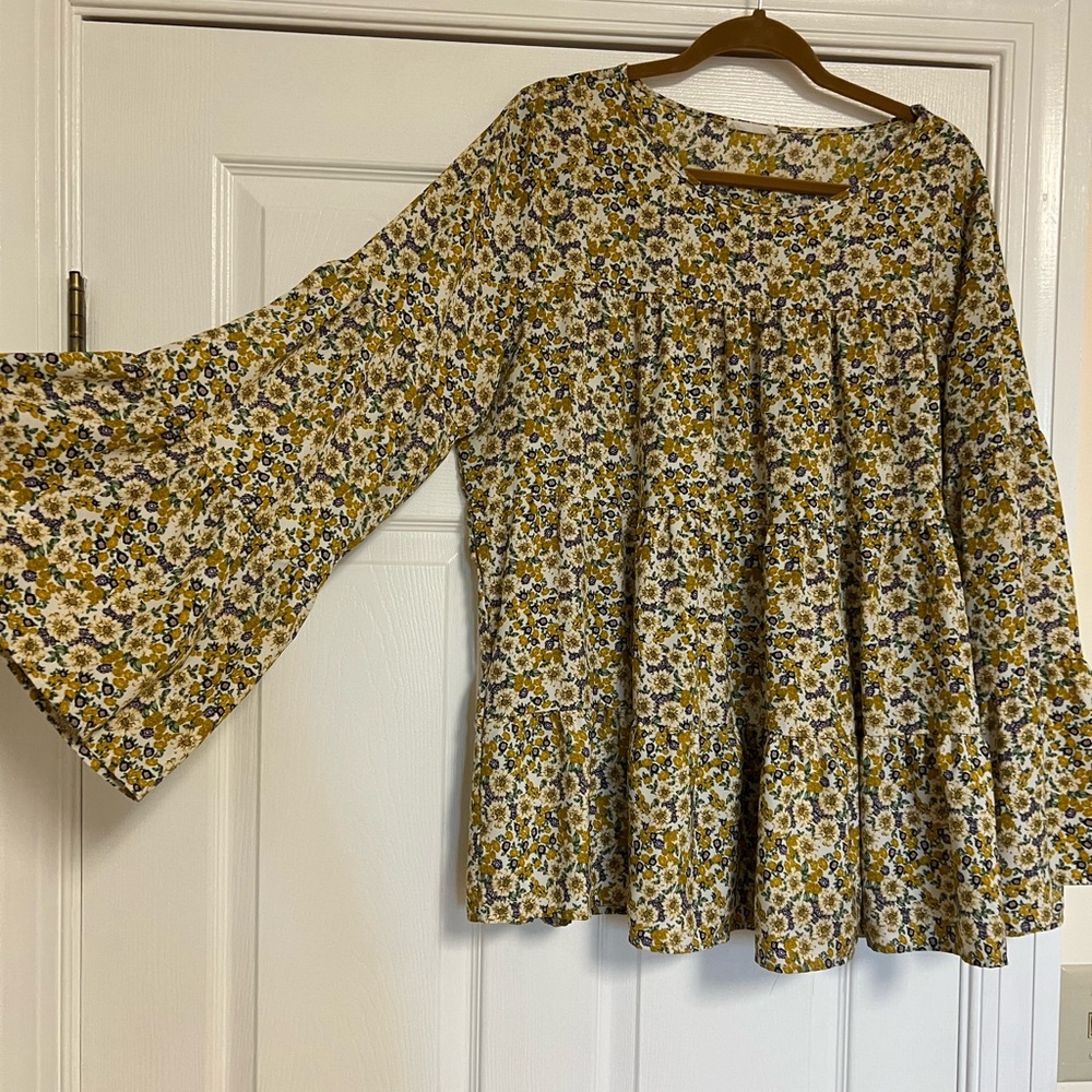 ChicSoul Floral Top